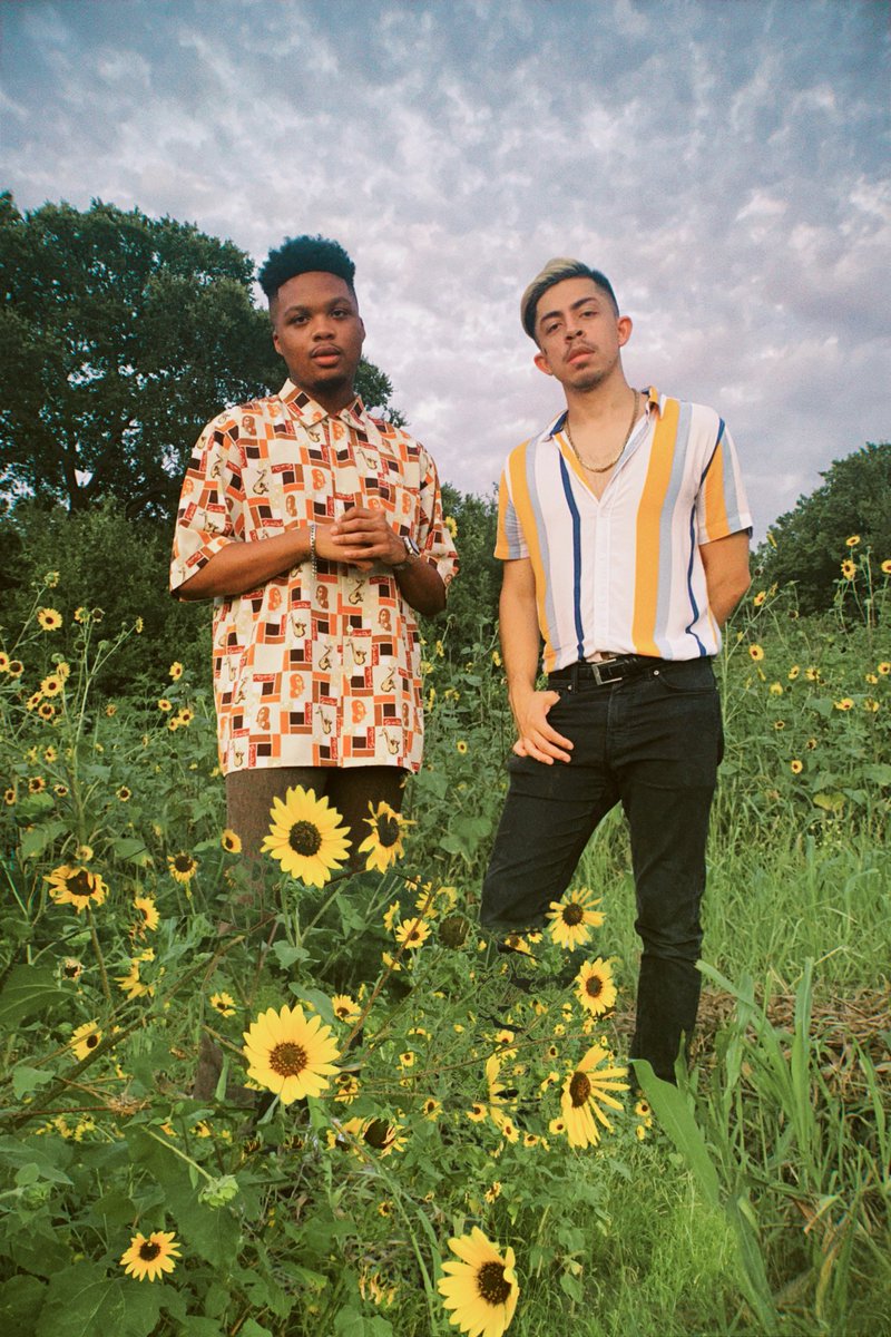 zaylandxx's tweet photo. ‘St. Thomas (feat. Luna Luna)’ at midnight 🌻 https://t.co/UYpic8VKvk
