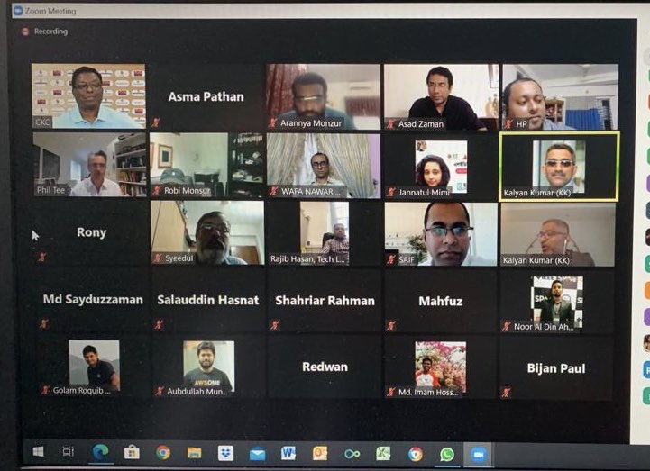 LighthouseSaar's tweet photo. All wonderful insides of the industries from @PhilTeeNet of @moogsoft &amp; @kklive about Opportunities &amp; Challenges in IT. Many professionals, university teachers and government officials joined. Thank you everyone and more to follow soon..@cricketratan @TVSLondonT20 https://t.co/ZprqE6yDge