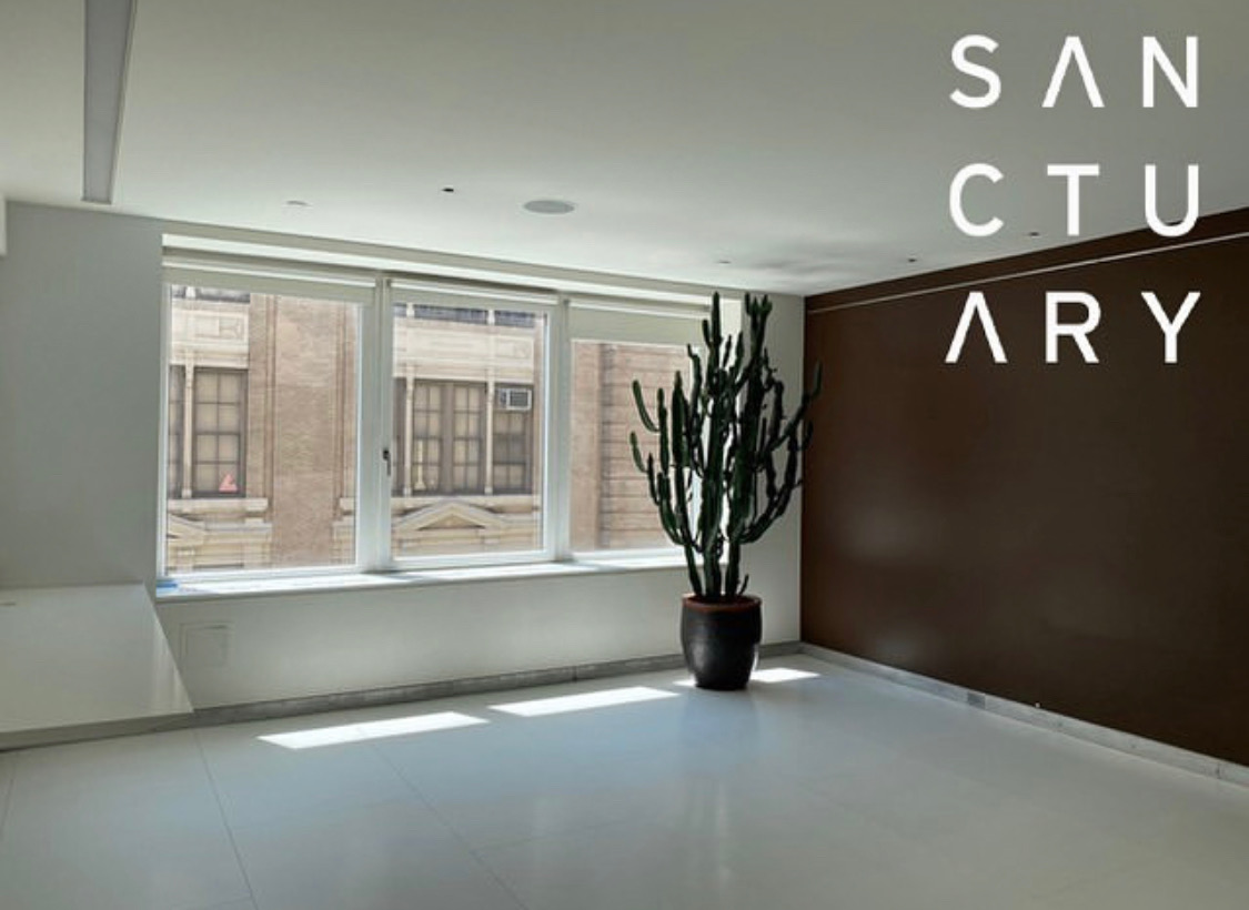 madebysanctuary's tweet photo. As NYC is reopening, Sanctuary is proud &amp; honored to be opening our new office along with it. The city couldn't be at a more important &amp; meaningful juncture, &amp; we're excited to become a contributing part of its resilient community.
#NYC #Soho #6thave
https://t.co/cGM4XuTsCx https://t.co/CMeU9NU9kQ
