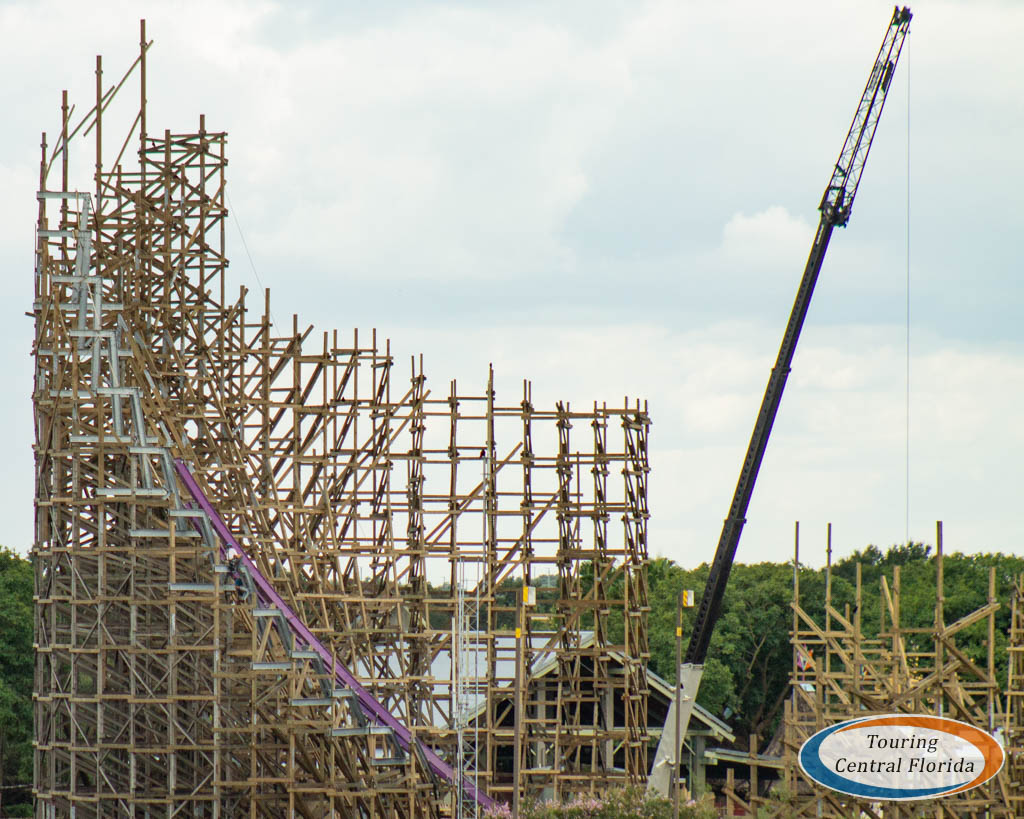 TourCentralFL's tweet photo. From the Archives:
One year ago this week, the first track sections were installed on #IronGwazi @BuschGardens #Tampa!
Take a look at progress made in our construction update from that point:
https://t.co/bUnhbd1NeR ~
#BuschGardens #RMCGwazi #Gwazi #BGTProject2020 https://t.co/Jn9HYRnnET