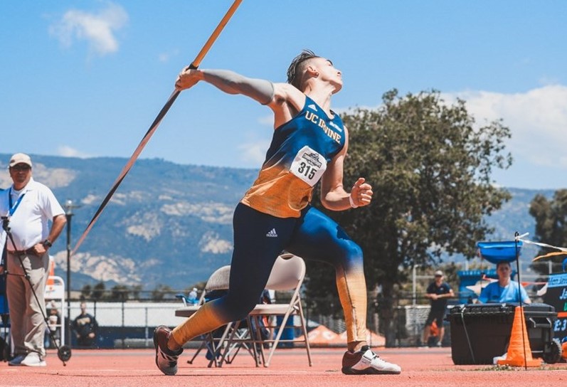 UCIcctf's tweet photo. Both our men's and women's track &amp; field squads have been named USTFCCCA All-Academic Teams! It is the fifth time in the last seven years our women's program has received the distinction! 👏👏 https://t.co/zCfrU1kbj4