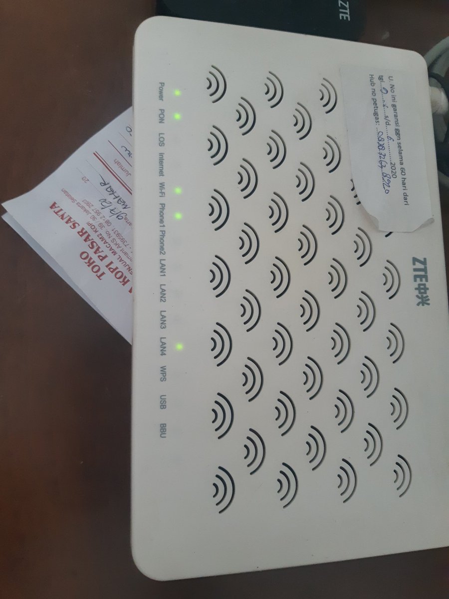 annisanizz's tweet photo. @IndiHome tolong dong ini internetnya ngadat terus. Bulan lalu ada teknisi dateng, udah dibenerin tapi setelahnya masih sering ngadat? Ini orang wfh gimana bisa kerja.. https://t.co/lcfND9CTFD
