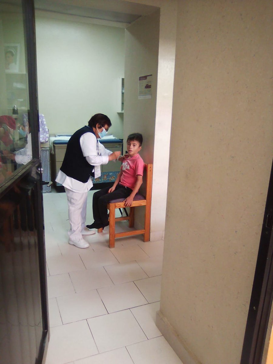 MoyTodos's tweet photo. Soy Moisés un niño Oaxaqueño que tiene muchas ganas de vivir estoy buscando ayuda para conseguir mi medicamento, ayúdame con un RT tengo fé que llegará a alguien que me pueda ayudar . https://t.co/FUH5nVxUmf