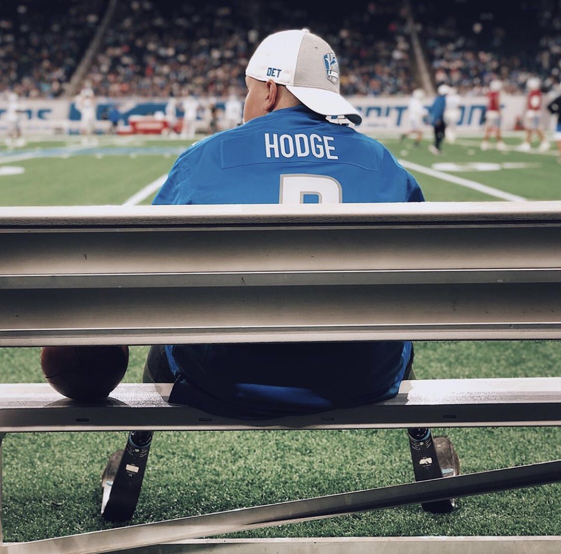 ChipBaker19's tweet photo. TBT
TSC #33 with Calder Hodge
https://t.co/H40LGyYDcC
Calder Hodge comes from a great family! @mikehodge1969 and @kaylamaehodge. @calderqb22 had overcome lots and is defying the odds.
#calderhodge #gogetit #regardless #qb #lovefootball #greatlifelessons #inspiration https://t.co/TSpYbpEnui