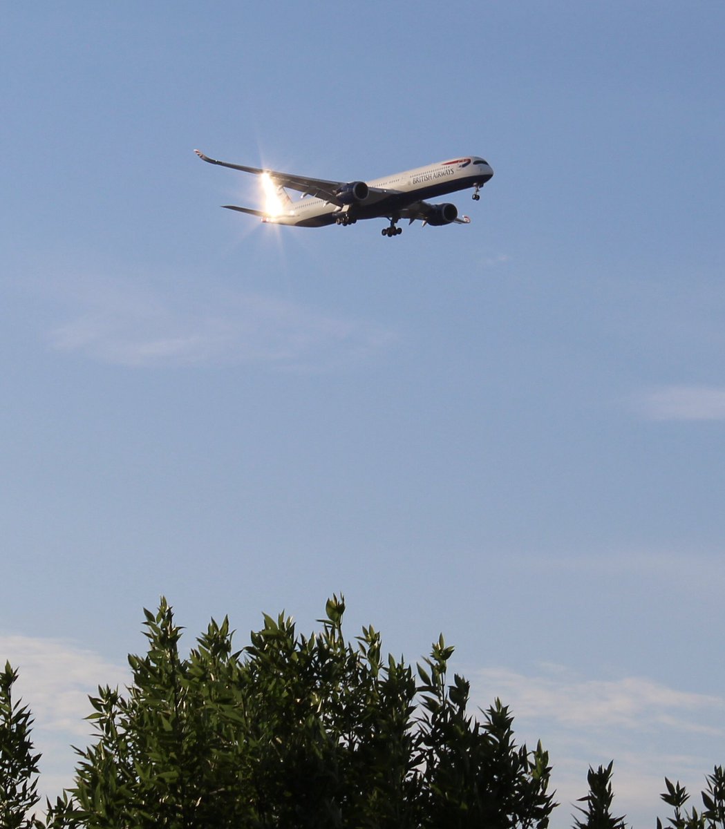 ChelseaScanner's tweet photo. #BritishAirways A350-1041
#London to #Boston #BA203 #Boston #LoganAirport @Massport @BostonLogan #A350 @ChelseaScanner https://t.co/AsTVt9Qmyx