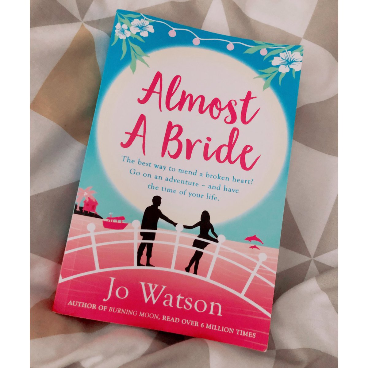 It’s only taken me 2 weeks to finish my 6th book of the year - Almost A Bride by @JoWatsonWrites! 💖 I absolutely adored the story from start to finish, and felt my emotions going on a rollercoaster throughout! I laughed, I loved, and I’m so glad I read it! ✨ #reading #books