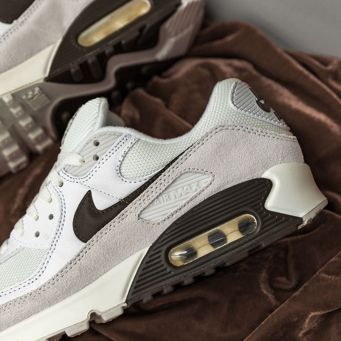 Collision course Deliberate pear Sneaker Steal on Twitter: "NEW💥 Nike Air Max 90 'Sail / Baroque Brown'  https://t.co/2Lb01Rq18S https://t.co/3YEu9FLiFc" / Twitter