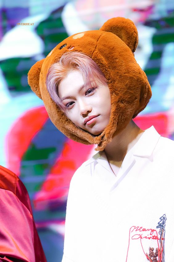 Bxng_Chxn97's tweet photo. i havent been on here for a loooooong time
i doubt i can stay for long lol
super busy https://t.co/nmNpAdmYhy