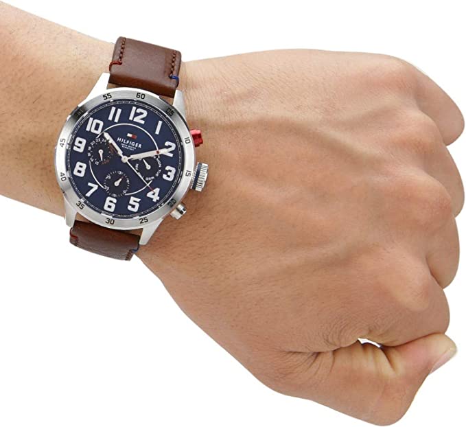 finaltouch1010's tweet image. ساعة من #tommyhilfiger العالمية المعروفة بتصميماتها التي تجمع بين الفخامة والشبابية ،، تداخل الوان وفخامة تصميم للمناسبات الرسمية والاستخدام اليومي بعد ان كانت بـ ٦٥٠ وعرض اليوم بـ ٤٦٩ ريال #تستاهل 

bit.ly/3fBNS3V

#أناقةـرجل #finaltouch1010