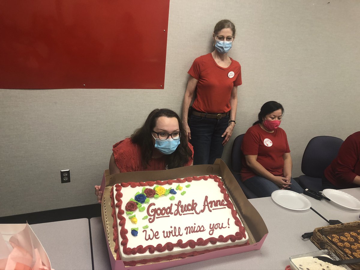 AnneAugustyn's tweet photo. Thank you #T0834 for an AMAZING year! My first year as HRTL has been nothing but eventful. I'm sad to say goodbye, but I am excited to see what my new store bring me!! #tinybutmighty 🎯💪

@staceypartida @SLyonsT0834 @LeoGreenT0834 @judybellavia @megan_cappelen @VMLMAGGIE1 https://t.co/edmLCQxHQg