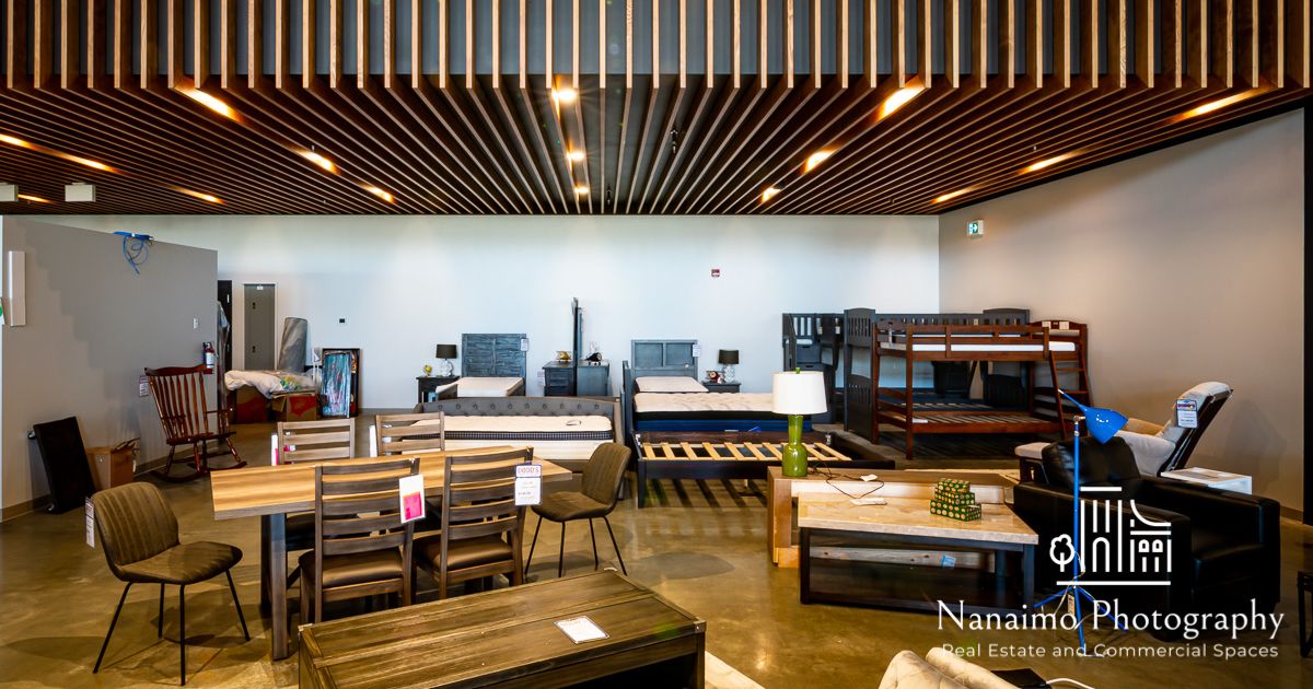 DoddsFurniture's tweet photo. WOW! Here's your first look inside Nanaimo's all-new @DoddsFurniture at 4900 Uplands Drive. Photos courtesy Nanaimo Photography's Todd Wasylyshyn #YCD #NanaimoChamber #917CoastFM #NanaimoNewsBulletin #1069TheWolf #NanaimoNewsNow #1023TheWave #DecorateWithDodds https://t.co/IzqFVGNFUu