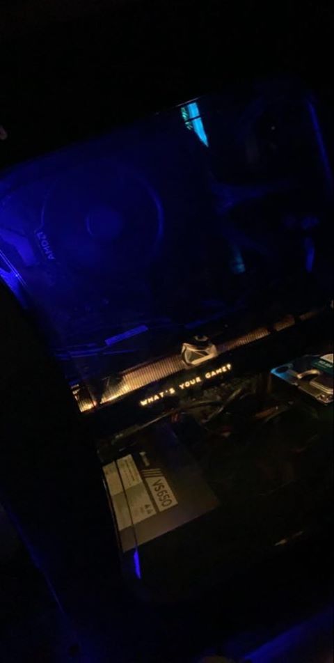 VannesteLouis's tweet photo. @FNATIC @AMD https://t.co/piYzhPpZr0