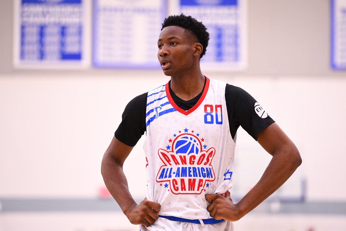 RonMFlores's tweet photo. JUST OUT: COVID-19’s Impact on Travel Ball, 2020-21 #HSBB Season:

Pandemic halts sanctioned summer live period events, affects recruiting for 2021 class, and all but certainly means altered high school season (later start, less travel, less games).

🧐➡️ https://t.co/1aBdkursOq https://t.co/oM5j68f5zH