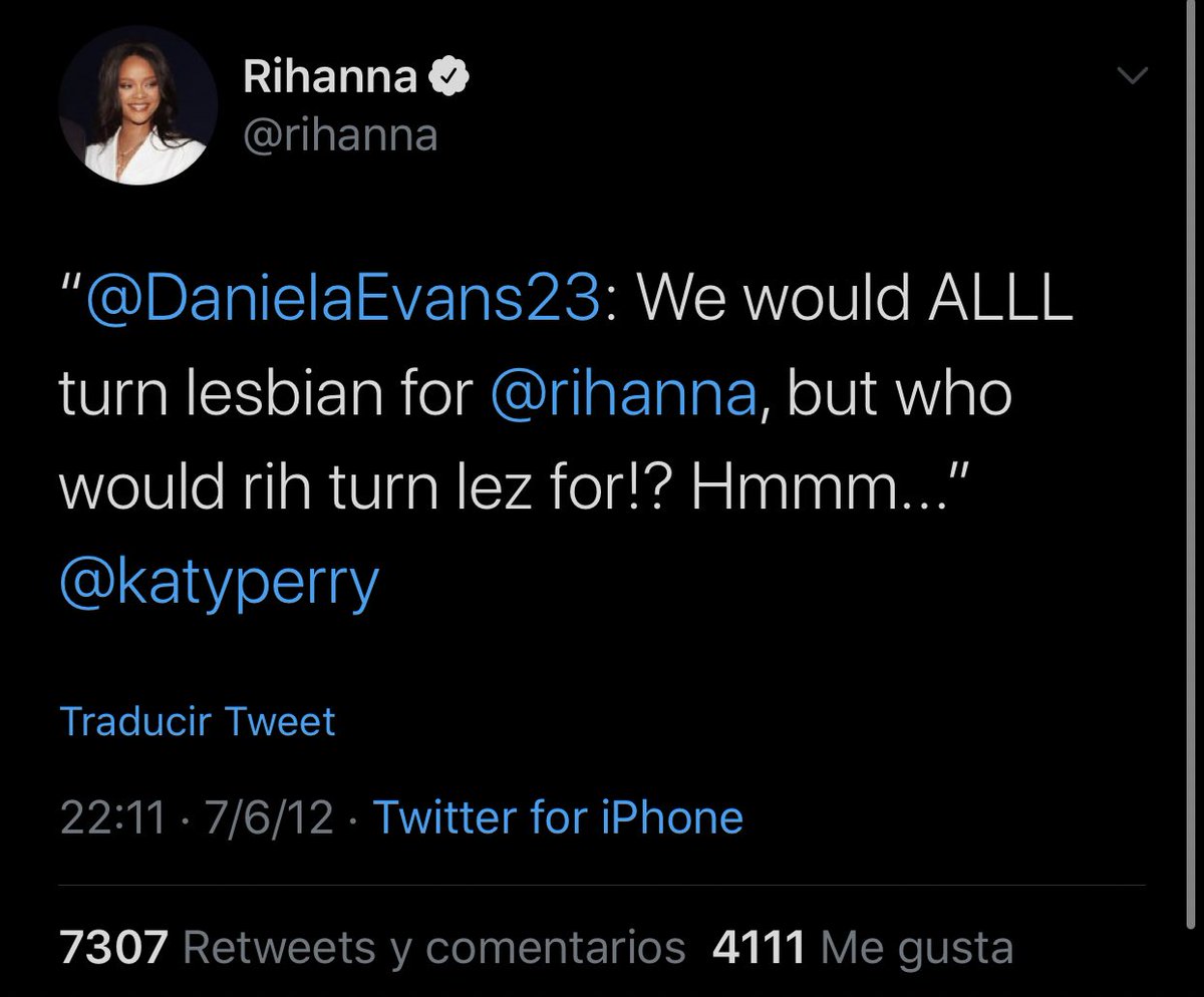 Cuando le preguntaron a Rihanna por quien se haría lesbiana y ella dijo que por Katy jajsdkdk ya lo sabíamos igual