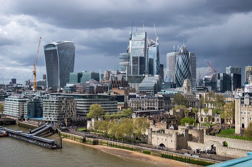 ReallyStartups's tweet photo. #StartupRealities: CityBrander helps #rebrand global #cities by expanding their geographical scope. 

#startup, #branding, #PR 

https://t.co/6wgfO290cD https://t.co/429SJswYSF