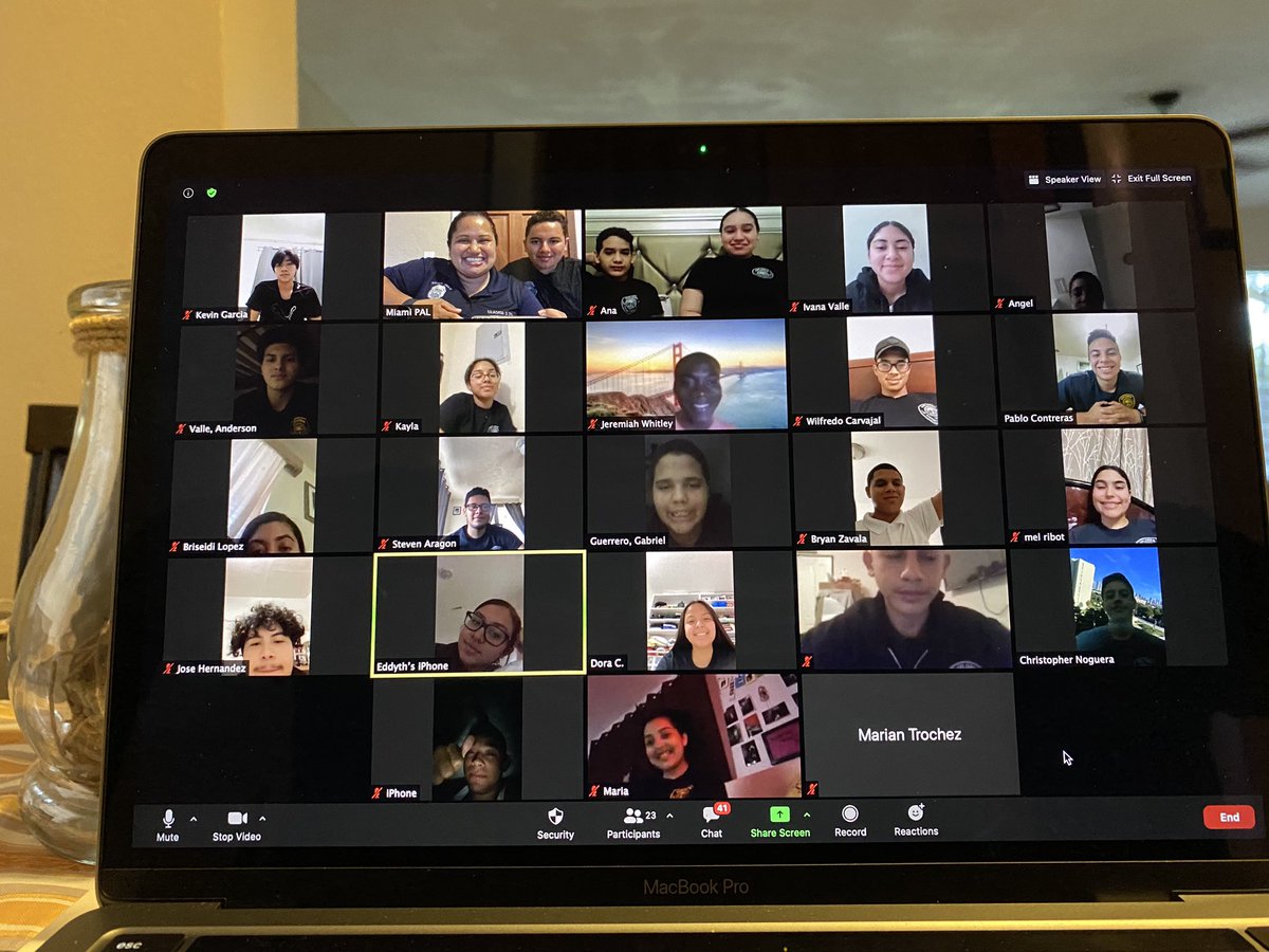 CarlaGonzalez12's tweet photo. Our weekly meetings are the best . Where do you laugh and learn at the same time? My kids are the ultimate best. Teach them well and let them lead the way 😍. #Learningisfun #Post122 #Lovemykids #mommabear #exploreradvisorlife💙 https://t.co/LH1LkXmXTs