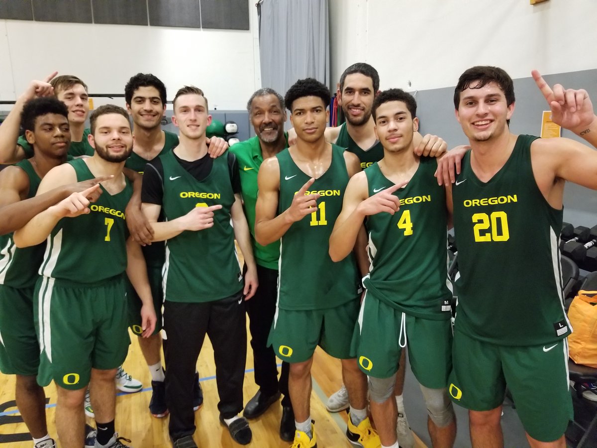 Who misses basketball? PortlandBasketball.com will be back- I cannot wait- Mikal Duilio