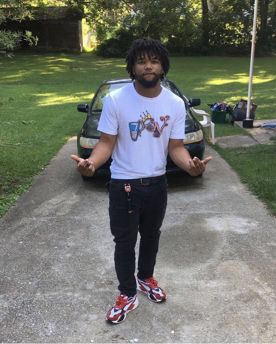 TheReal__Splash's tweet photo. #PUR3 🗣🚀🖤🤞🏾 https://t.co/5KFuoPxGij