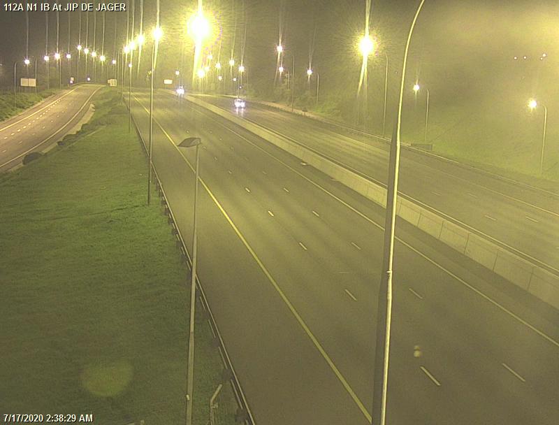 CapeTownFreeway's tweet photo. Free Flowing Traffic on all freeways #CoronaVirusSA #StayHomeSaveLives #StayHomeStaySafe #SeeAndBeSeen https://t.co/yoDOzqNdco