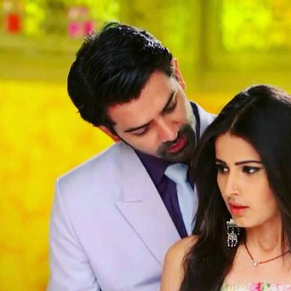 barunrogi's tweet photo. https://t.co/y5Kk4pjKse
#IssPyaarKoKyaNaamDoon #من_النظرة_الثانية @MBCBollywood #BarunSobti #IPKKND #КакНазватьЭтуЛюбовь3 #КНЭЛ3
#Индия #Канчан #Чандни #ШиваниТомар #СтарПлюс
#3YearsOfIPKKND3 #ShivaniTomar #BarunSobti #Adni #ShivRun #IPKKND3 #IssPyaarKoKyaNaamDoon3 https://t.co/OFK63FZmN1