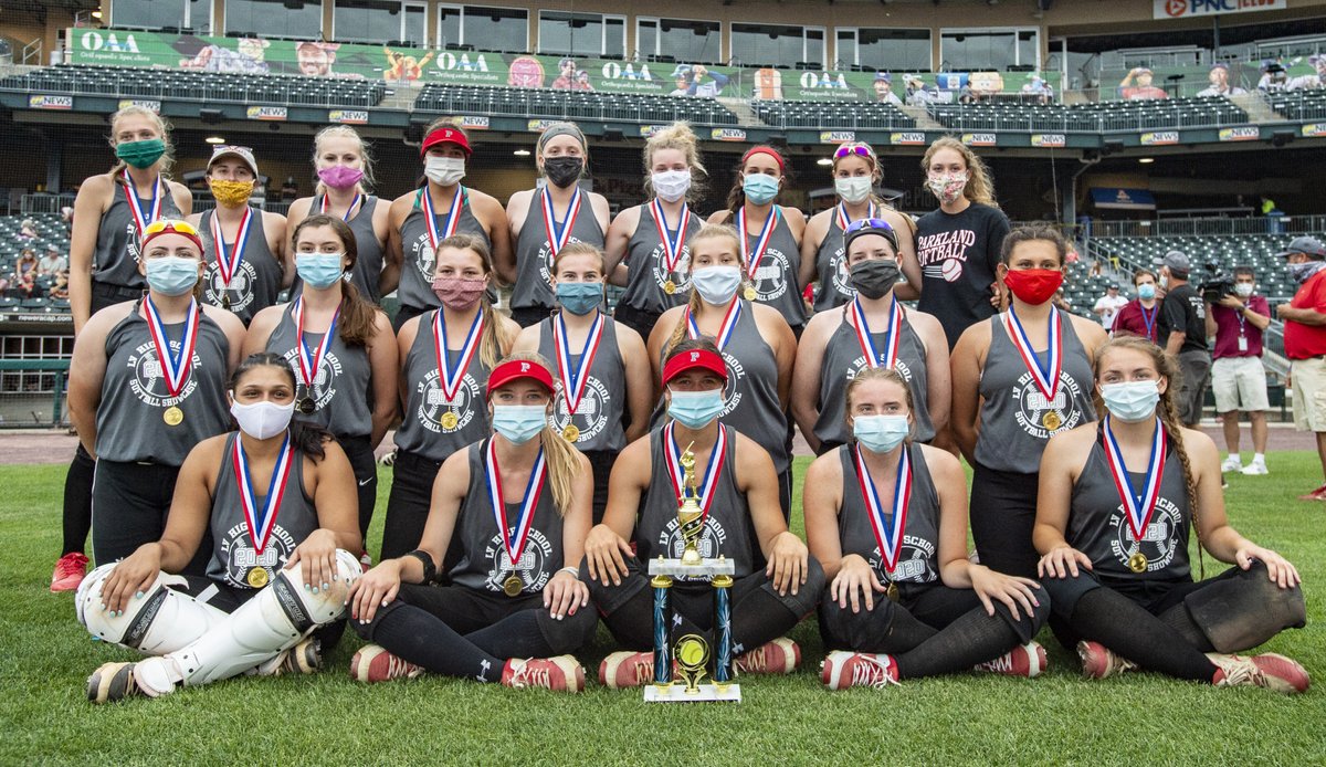 _aprilb_'s tweet photo. Congrats to winners @parklandsball and to runner up @FH_softball in the Lehigh Valley High School Softball Showcase! So much talent in the #LehighValley 
@mcall @KeithGroller @lvvarsity https://t.co/V27gfMDBHR https://t.co/Ebrx2xos3D