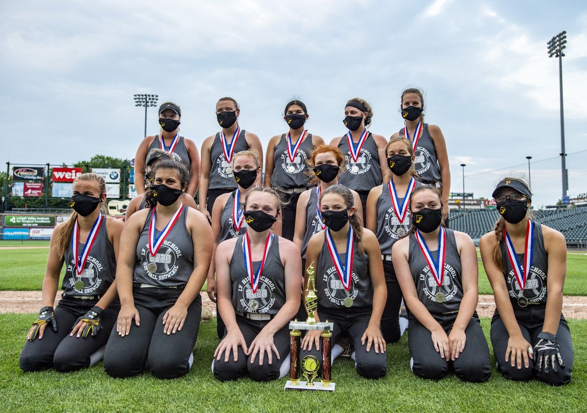 _aprilb_'s tweet photo. Congrats to winners @parklandsball and to runner up @FH_softball in the Lehigh Valley High School Softball Showcase! So much talent in the #LehighValley 
@mcall @KeithGroller @lvvarsity https://t.co/V27gfMDBHR https://t.co/Ebrx2xos3D