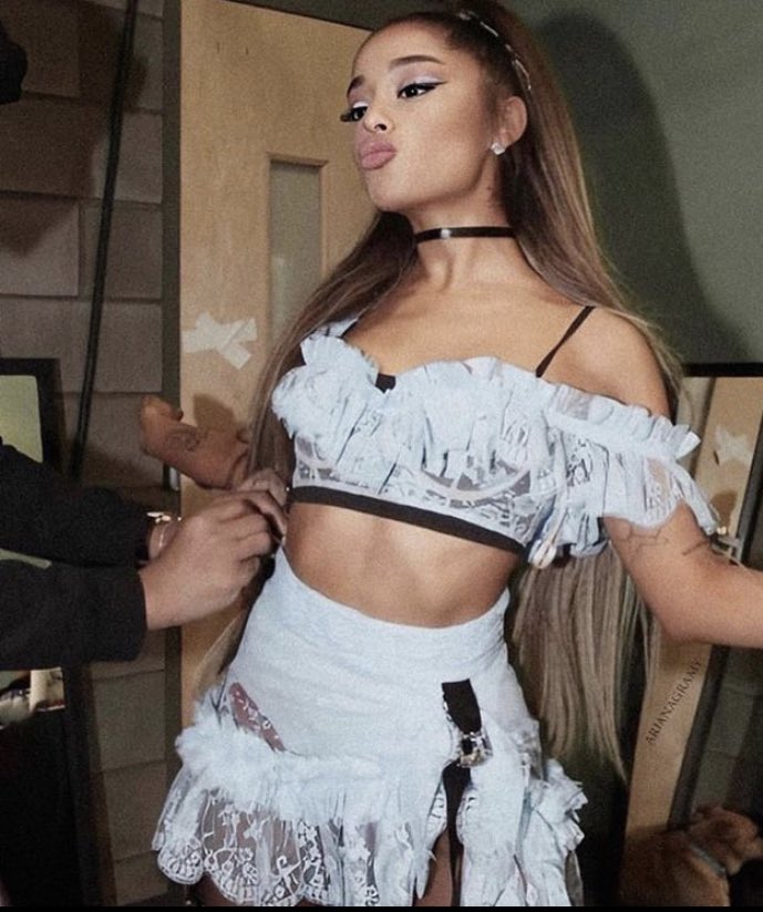 My outfit today maybe we can have some fun in it