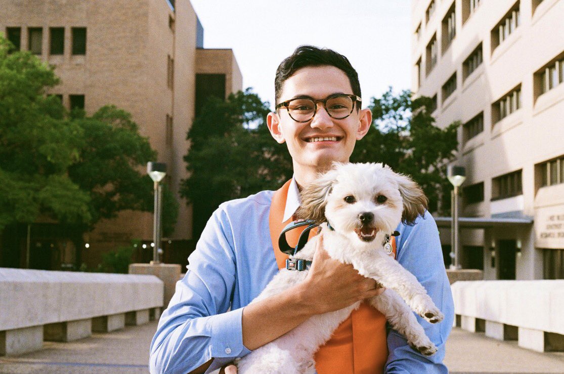 devon_callan's tweet photo. A little late, but I graduated from THE University of Texas at Austin. As sad as I am to leave, I’m forever grateful for all the friends and memories I’ve made here. 

Next up, Ph.D. at UC Santa Barbara! https://t.co/ewiQa9IKDT