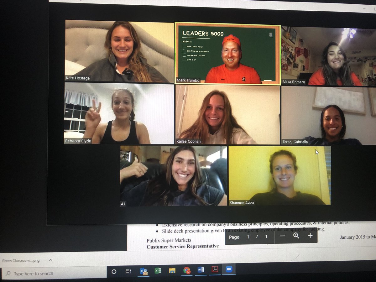 MarkHTrumbo's tweet photo. Leader from @cusewsoc and @CuseSB got in the LAB tonight! #OrangeLeaders #KeepChopping #FTS #Core4 https://t.co/XFC3vOrakX
