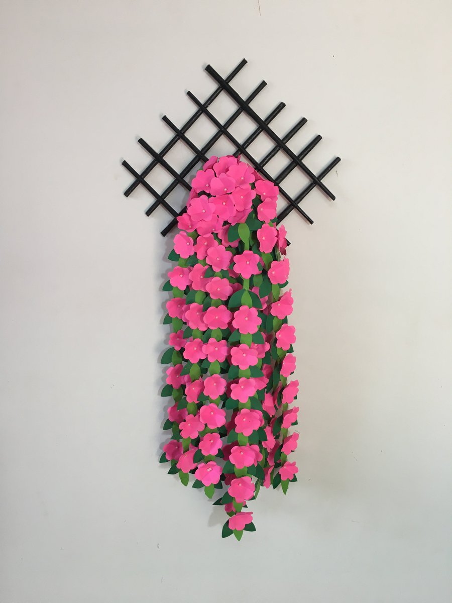 MyCraftFactory2's tweet photo. Trendy!!! How to make EASY Wall Decoration Idea-Wall Hanging-Wall Mate- paper craft-paper flowers
https://t.co/FPax3vMjEQ https://t.co/9QibSf3JP4