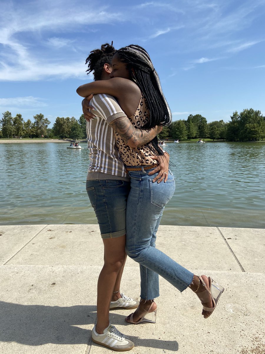 RichxTrae's tweet photo. were we already engaged cuz she proposed first? yes
did i still propose to her and ice her out? YES https://t.co/afWQm9m7df
