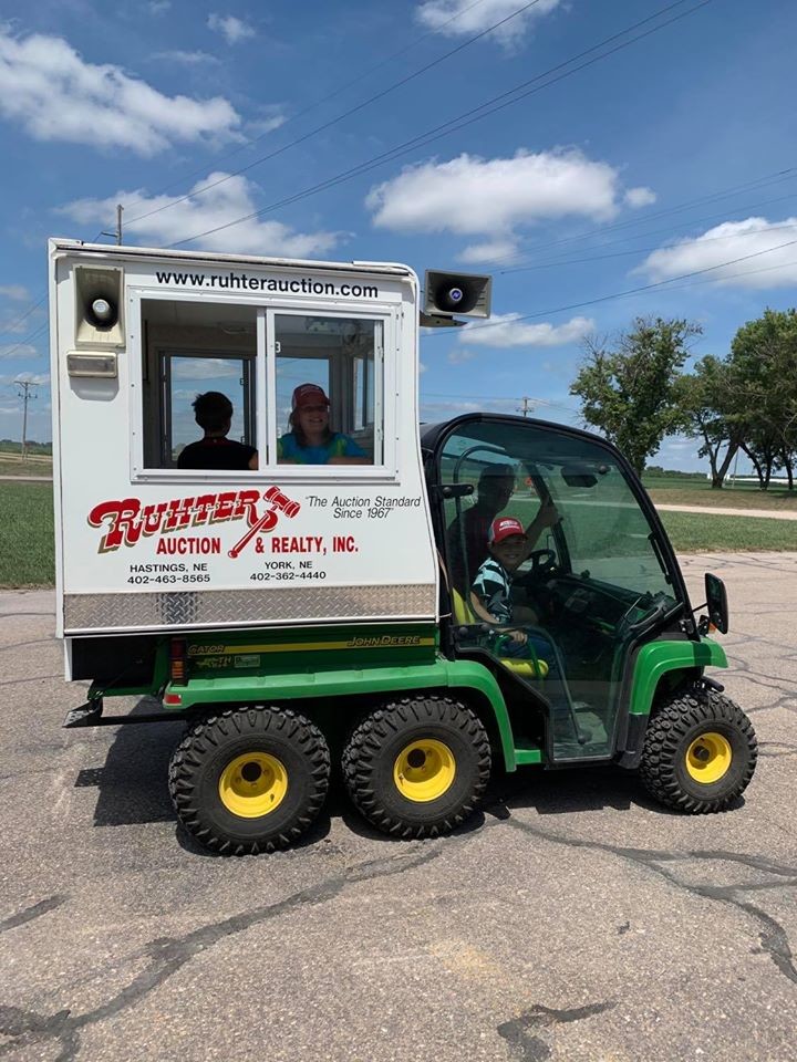 RuhterAuction's tweet photo. Call us for all your Auction needs! Even these little 3rd Generation cuties are ready to help!
#RuhterAuction #Auction #AuctionsWork #NAAPros https://t.co/q7SNiPCP4B