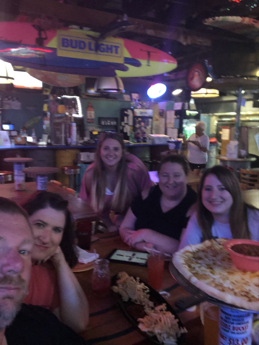 Dr_Jeff_Edwards's tweet photo. Great early Birthday surprise! Dinner at Wave pizza! ⁦@Tosha_Edwards_8⁩ ⁦@britith9⁩ ⁦@edwards_alissa⁩ https://t.co/oGRBsX5a6V