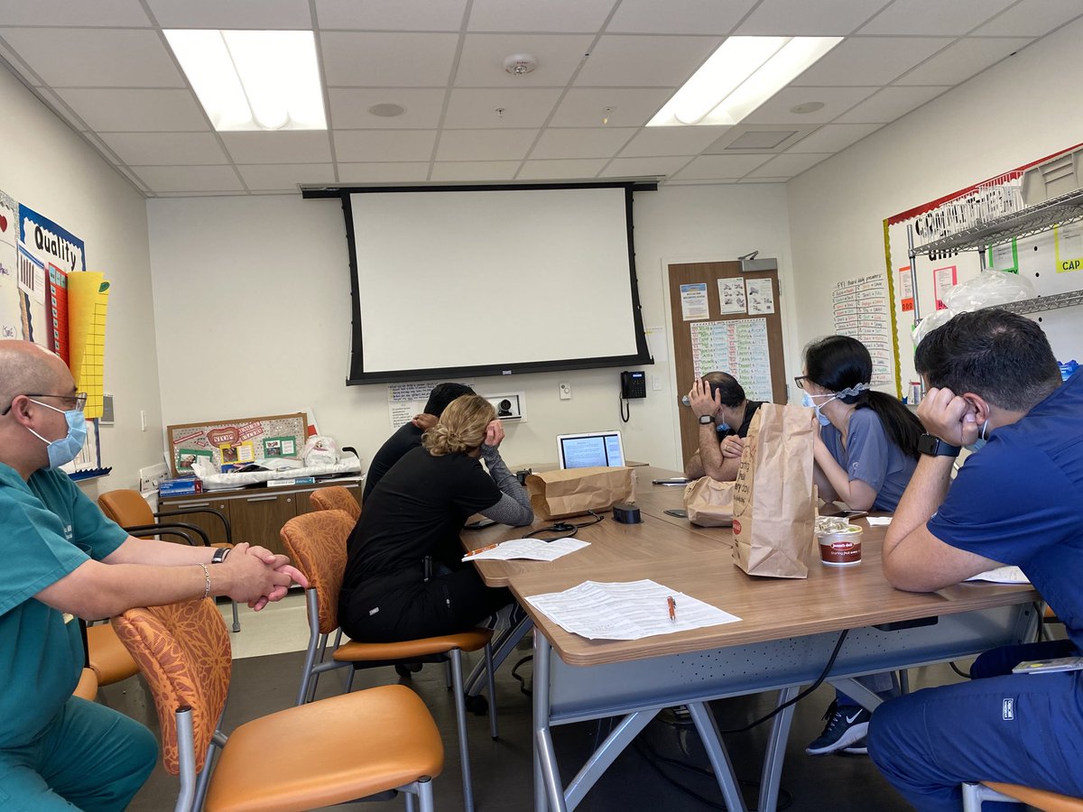 SBansalNeph's tweet photo. Survived, rather enjoyed straight 30 days of inpt consult service including 4 weekends, amid #covid19 surge in #TX, #EPIC transition @UnivHealthSys due to my perfect fellows @UTHealthSANeph, welcome class of 2022. Loved adventure of #acutepd https://t.co/mjYEg4YGni
