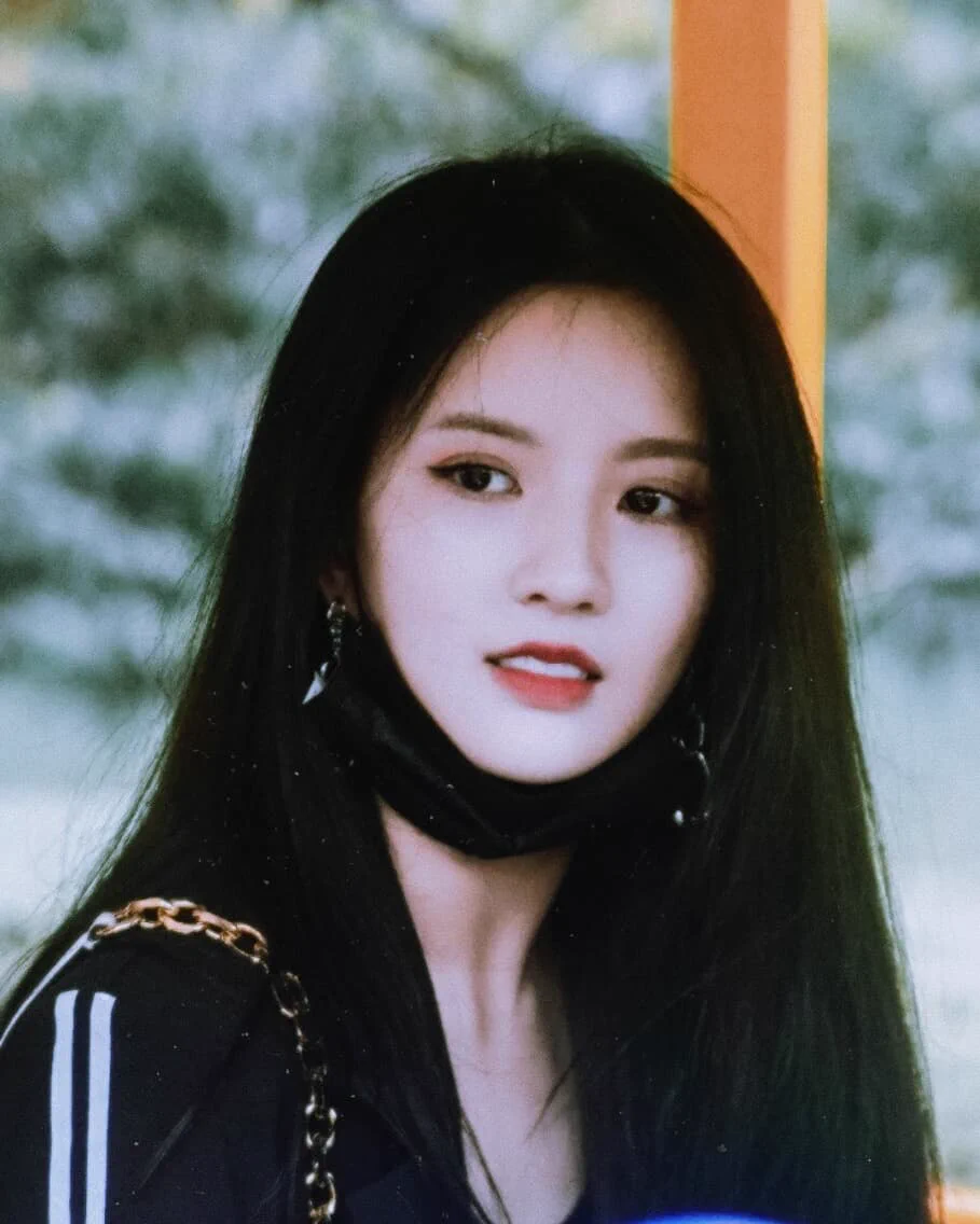 gugudan 刘些宁 Sally トレカ hyobule00 on X: 