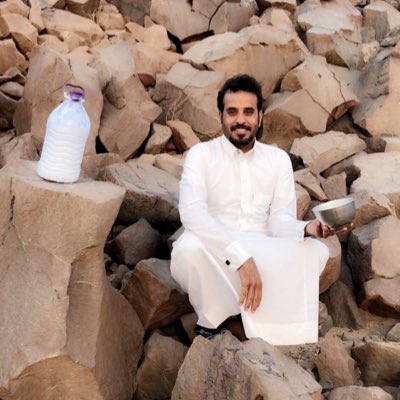 ujlll3's tweet photo. #صورة_جديدة_للملف_الشخصي https://t.co/AROmp8yaOy