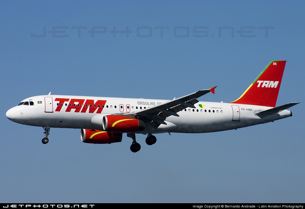 NgKQ96's tweet photo. #OnThisDay 
Three plane disasters to remember. All these occurred on different years, but on the same day

#TWA800
#TAM3054 #JJ3054
#MH17 #rememberingMH17

N93119 from https://t.co/eAXP65d8OV
PR-MBK from https://t.co/zyN7pUxmH7
9M-MRD forgot source https://t.co/EQtGt3LfWB