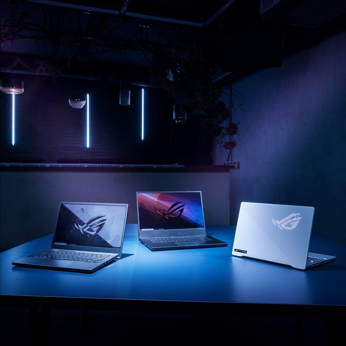 Keeflee's tweet photo. Families that game together, stay together 💪
Share your stories of gaming with your family.
#ZephyrusG14 #ZephyrusG15 https://t.co/HPqZP37buI