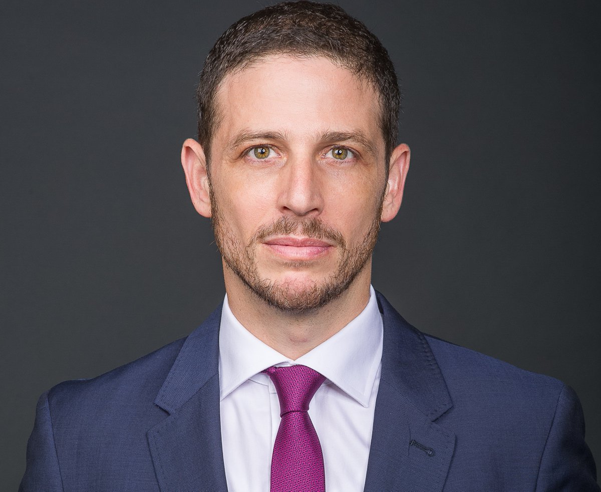 hubbisnews's tweet photo. We were delighted to have had the opportunity of speaking to Joshua Rotbart of J. Rotbart &amp; Co., who extolled the virtues of physical gold, and its important role in the portfolios of Asia's HNWIs.

https://t.co/0rmIptATQp https://t.co/kFvyeuASRS