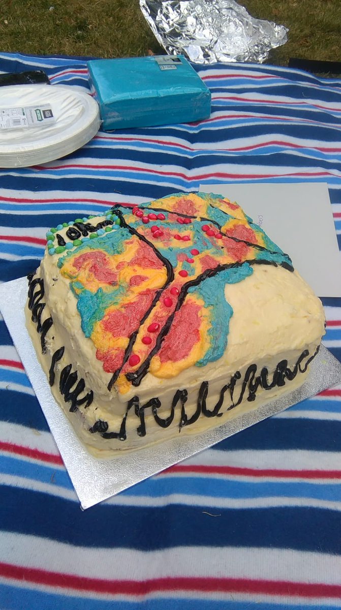 A great post <a href="/OceanEarthUoS/">OceanEarthUniSoton</a>  viva cake for @SeismoEChambers  showing where all the #magma is beneath  Afar <a href="/RiftVolc/">Rift Volc</a> <a href="/AudeLavayssiere/">Aude Lavayssière 🌋🗺</a> @SeismologyFinn