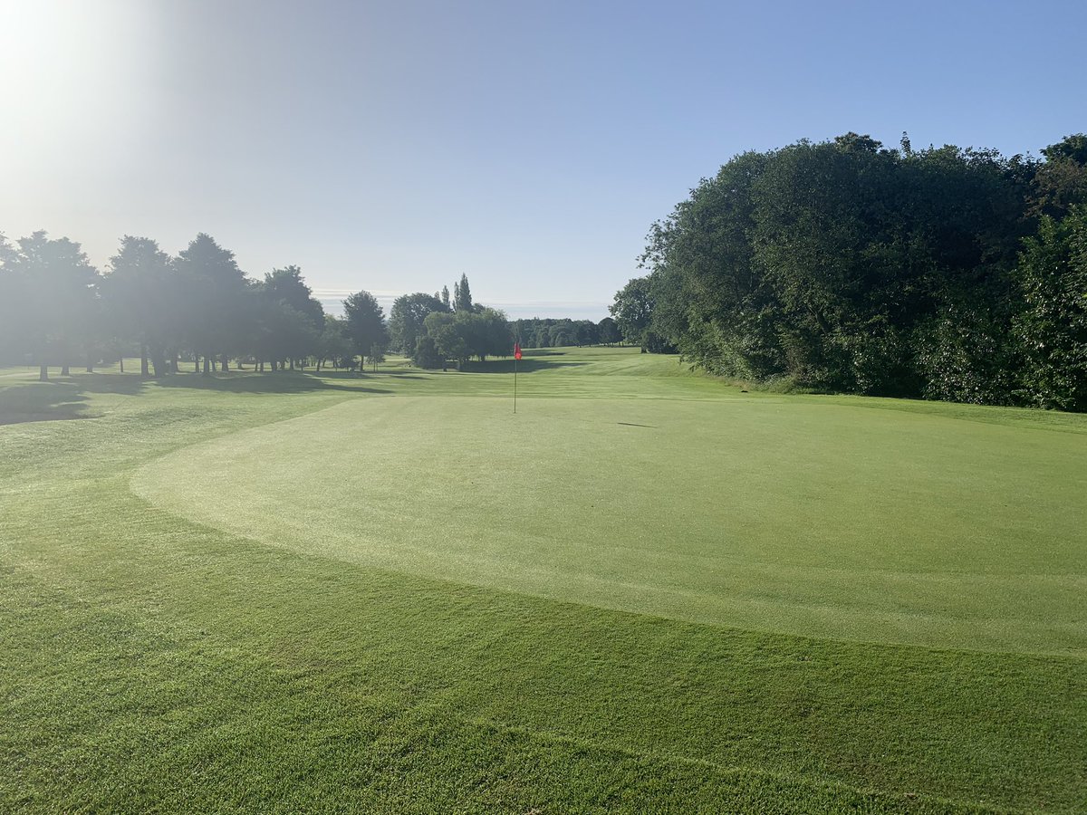 Bueatiful day <a href="/DTGOLFCLUB/">Dore & Totley Golf Club</a> ready for the <a href="/BladesJunior/">JuniorBlades</a>  golf day. 21 teams competing for the coveted trophy - UTB #playwell #sufc