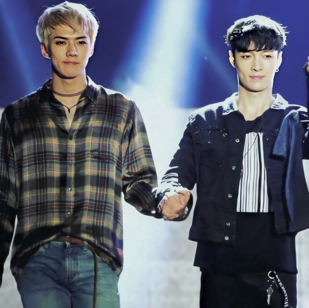 xirtuoso's tweet photo. a thread of yixing and sehun together just because: https://t.co/ppKO1thjxf