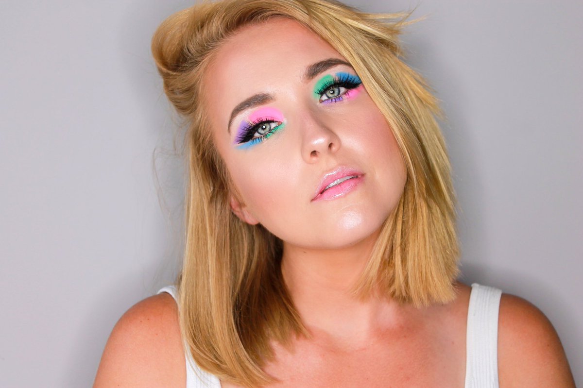 MorganMSellers's tweet photo. Why pick a color?! Check out my Instagram for a full tutorial! Shout out to @plouiseacademy for having the best bases that helps achieve the look! https://t.co/dMhXQJXUiH