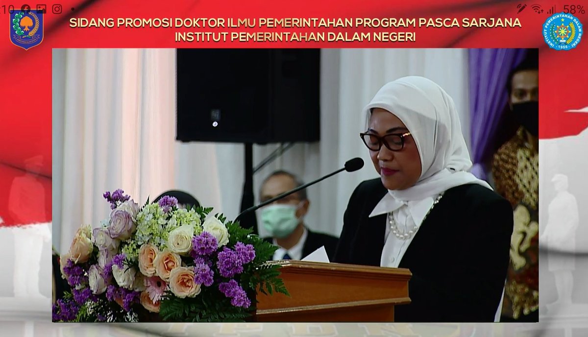 umifidh's tweet photo. Selamat ulang tahun Ibu Menteri Ketenagakerjaan, ibu @idafauziyah semoga sehat, dimudahkan dlm segala urusan dan bahagia selalu, serta semoga sukses sidang promosi doktor Ibu, barakallahu fii umrik
#UltahIdaFauziyah51 
#IbuIdaJadiDoktor 
#KerjaProduktifIbuIda. https://t.co/LmA3ommR1e