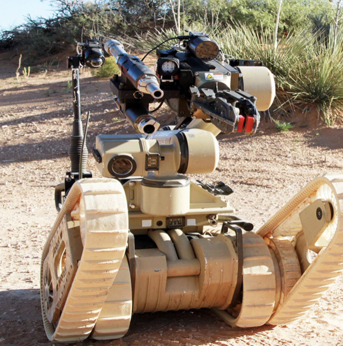 OrdnanceCSM's tweet photo. #VirtualBranching 

#TeamOrdnance: Army’s pit crew for robots...and of course the #Team that operates them #EOD

#TeamOrdnance=Happy Army Robots   

@ArmyROTC @TRADOC @SCoE_CASCOM @USAODCorps @ChiefofOrdnance @59thOrdnanceBDE @73dODBN @832dODBN https://t.co/6jktLPvVhS
