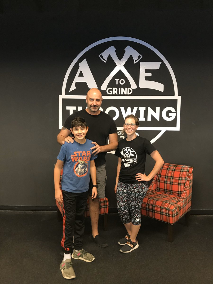 AxetoGrind_A2G's tweet photo. Thanks to @DominicPPace from @themandalorian for stopping to see us in Sioux City, IA today! https://t.co/5IfdH8KgAL