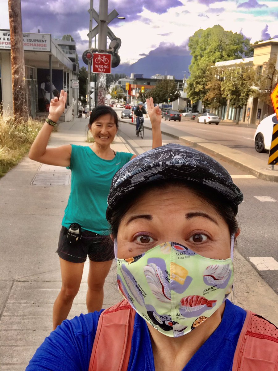 debrakato's tweet photo. Super sunny 6.1K walk run around Kits with Grace! Havenโt seen her since pre-pandemic even though weโre almost neighbours!
#virtualracetraining #thesweatlife #teamcanadasweats #vancouver #kitsilano #postmarathonrun https://t.co/GuyI95VZYb