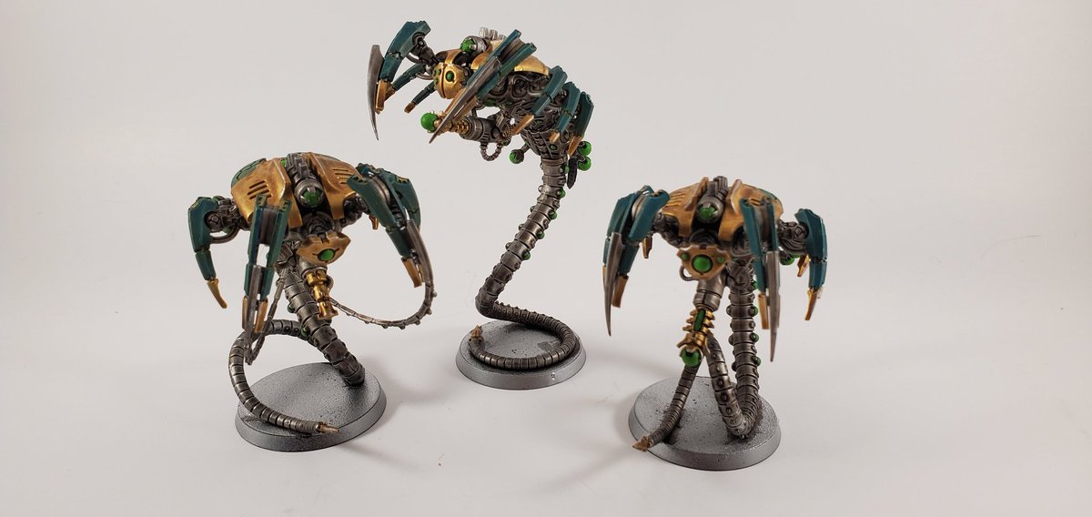 jesteringglass's tweet photo. Finally got some more paint on my necrons! The wraiths are my favorite unit from this army. Feels good finally having them worthy of being on the table. #warhammer40k #paintingmini https://t.co/DU3EOz9G9v