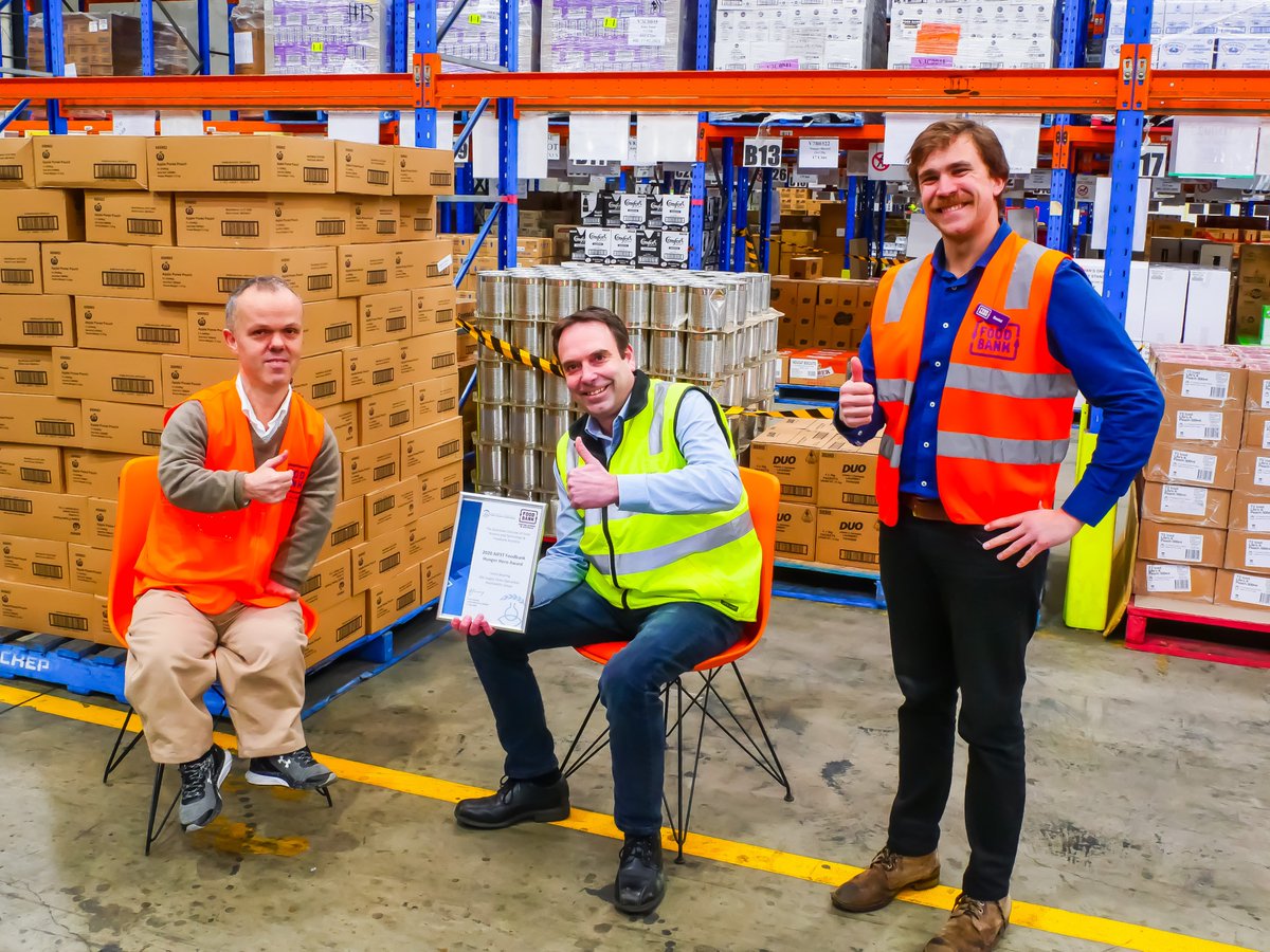FoodbankAus's tweet photo. The 2020 @AIFST Foodbank Hunger Hero Award goes to Justin Dowling of @woolworths for going above and beyond to fight hunger in Australia and increasing donations by 50% in 2019! 💪💜🍽️ #endhunger #woolworths #goodacts #hungerhero #foodbank #zerohunger https://t.co/teUxvlY39e https://t.co/wNyizMfZHE