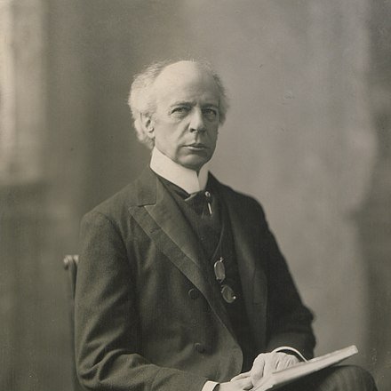 8) Now, someone you'll recognize. Wilfrid Laurier. Let volunteers fight in the Boer War. Approved an order to keep the 'unsuitable Negros' fleeing segregation out of Canada. Removed the right for 'Status Indians' to vote. Beloved for some reason.